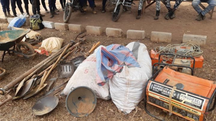 Dimbokro: La BRICM traque les orpailleurs clandestins