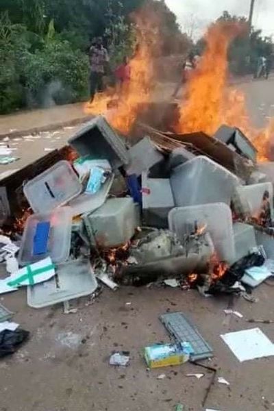 Côte d’Ivoire (Présidentielle 2020) : Succès éclatant de la désobéissance civile, échec de l’opération de vote.