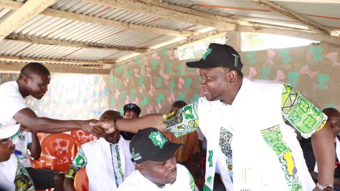 Côte d’Ivoire (Politique) :Daniel Ninsemon président du réseau Fidélis depuis Divo  ”On ne doit pas conditionner le développement aux votes”