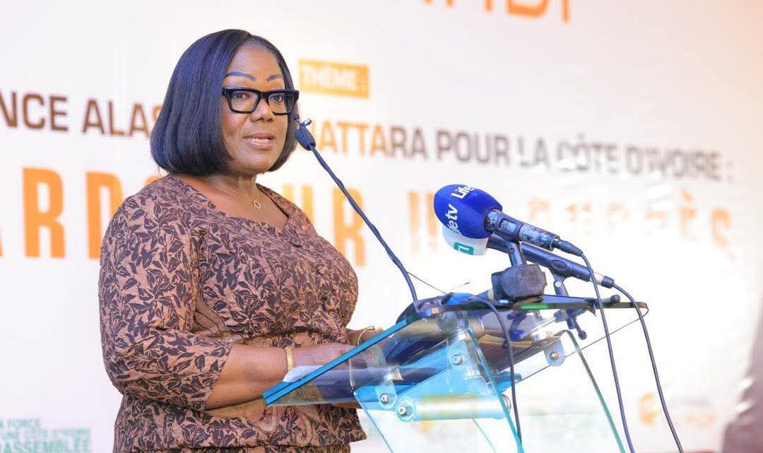 𝐆𝐎𝐔𝐕𝐄𝐑𝐍𝐀𝐍𝐂𝐄 𝐃’𝐀𝐋𝐀𝐒𝐒𝐀𝐍𝐄 𝐎𝐔𝐀𝐓𝐓𝐀𝐑𝐀 𝐏𝐎𝐔𝐑 𝐋𝐀 𝐂𝐎̂𝐓𝐄 𝐃’𝐈𝐕𝐎𝐈𝐑𝐄 : 𝐑𝐄𝐆𝐀𝐑𝐃𝐒 𝐒𝐔𝐑 𝐔𝐍 𝐒𝐔𝐂𝐂𝐄̀𝐒