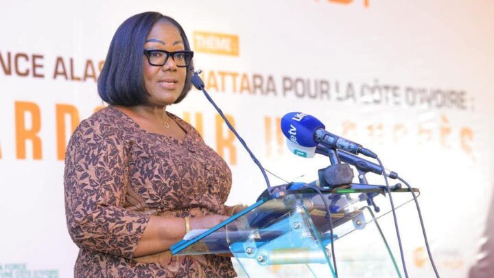 𝐆𝐎𝐔𝐕𝐄𝐑𝐍𝐀𝐍𝐂𝐄 𝐃’𝐀𝐋𝐀𝐒𝐒𝐀𝐍𝐄 𝐎𝐔𝐀𝐓𝐓𝐀𝐑𝐀 𝐏𝐎𝐔𝐑 𝐋𝐀 𝐂𝐎̂𝐓𝐄 𝐃’𝐈𝐕𝐎𝐈𝐑𝐄 : 𝐑𝐄𝐆𝐀𝐑𝐃𝐒 𝐒𝐔𝐑 𝐔𝐍 𝐒𝐔𝐂𝐂𝐄̀𝐒