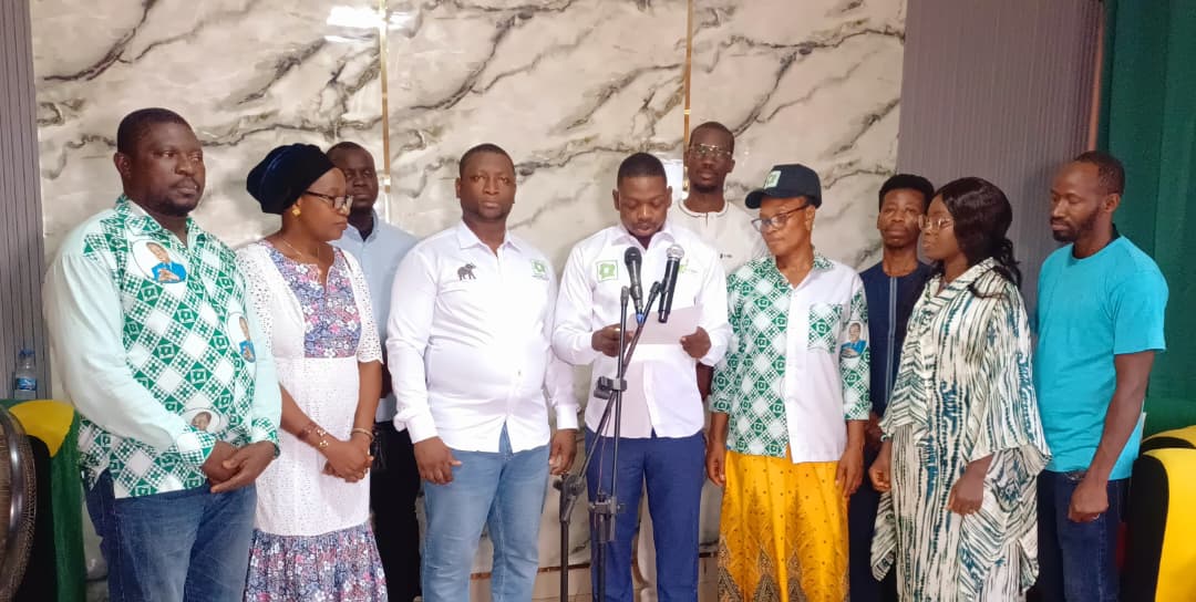 Côte d’Ivoire ( Politique): Le soutien à la candidature Thiam s’intensifie dans la sous-région Le Sénégal, la Gambie ,le Cap- Vert rentrent dans la danse.